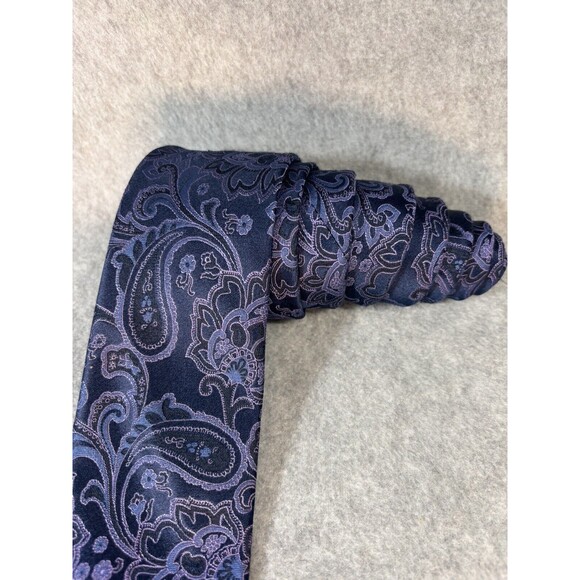 Michael Kors Tie Silk Purple Blue Paisley L:61” W:3” Men's Neck Tie - Picture 5 of 10